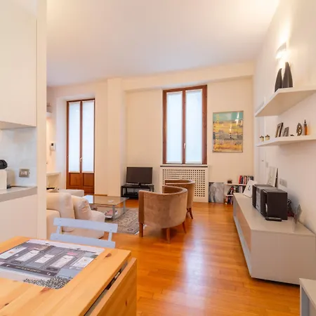 아파트 Isola Cozy By Wonderful Italy *